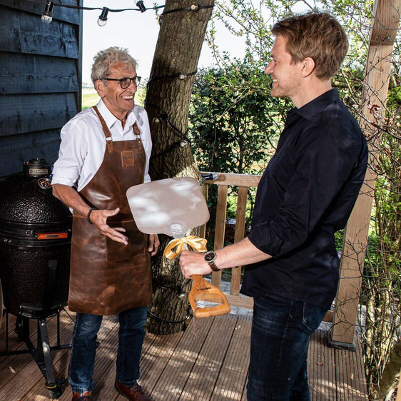 955050 - BOSKA Mr Smith Apron Brown Pocket